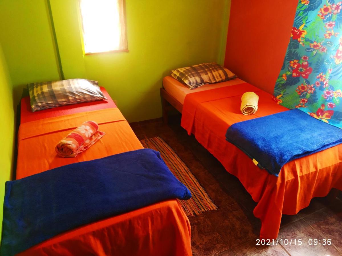 O Brejo Encantado Hospedagem E Hostel Embu Ngoại thất bức ảnh
