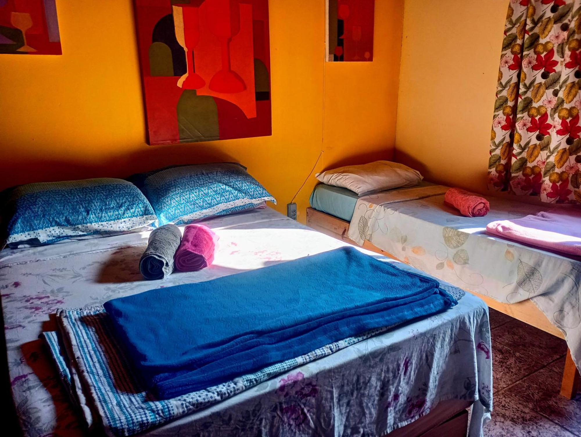 O Brejo Encantado Hospedagem E Hostel Embu Ngoại thất bức ảnh
